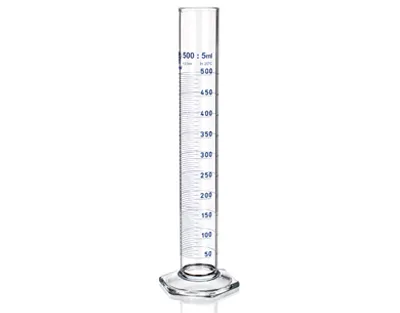 Éprouvette en verre graduée