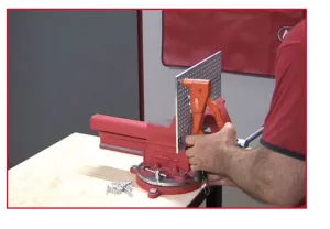 Pince à riveter